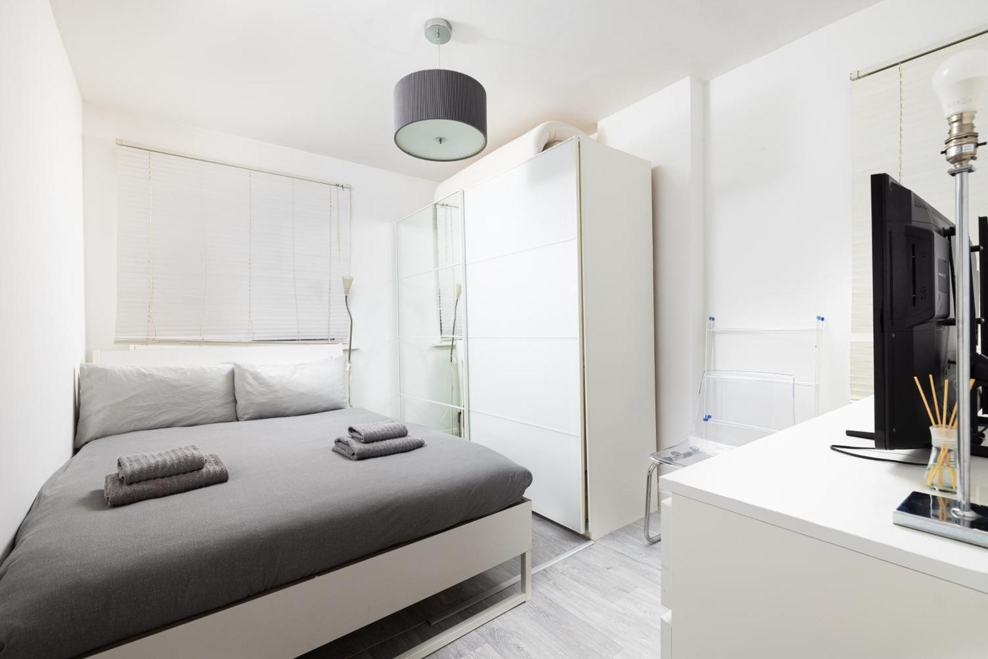 One Bedroom Apartment Opposite Brent Cross Station Londres Exterior foto